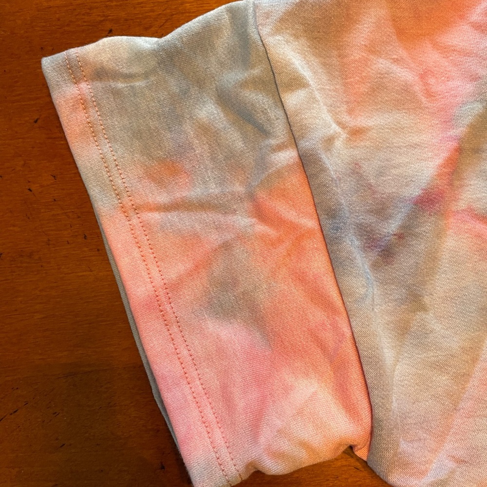 Two Piece Tie Dye Set! 🩳👚😍-LAST ONE DON’T MISS OUT!! Size S - Picture 6 of 12